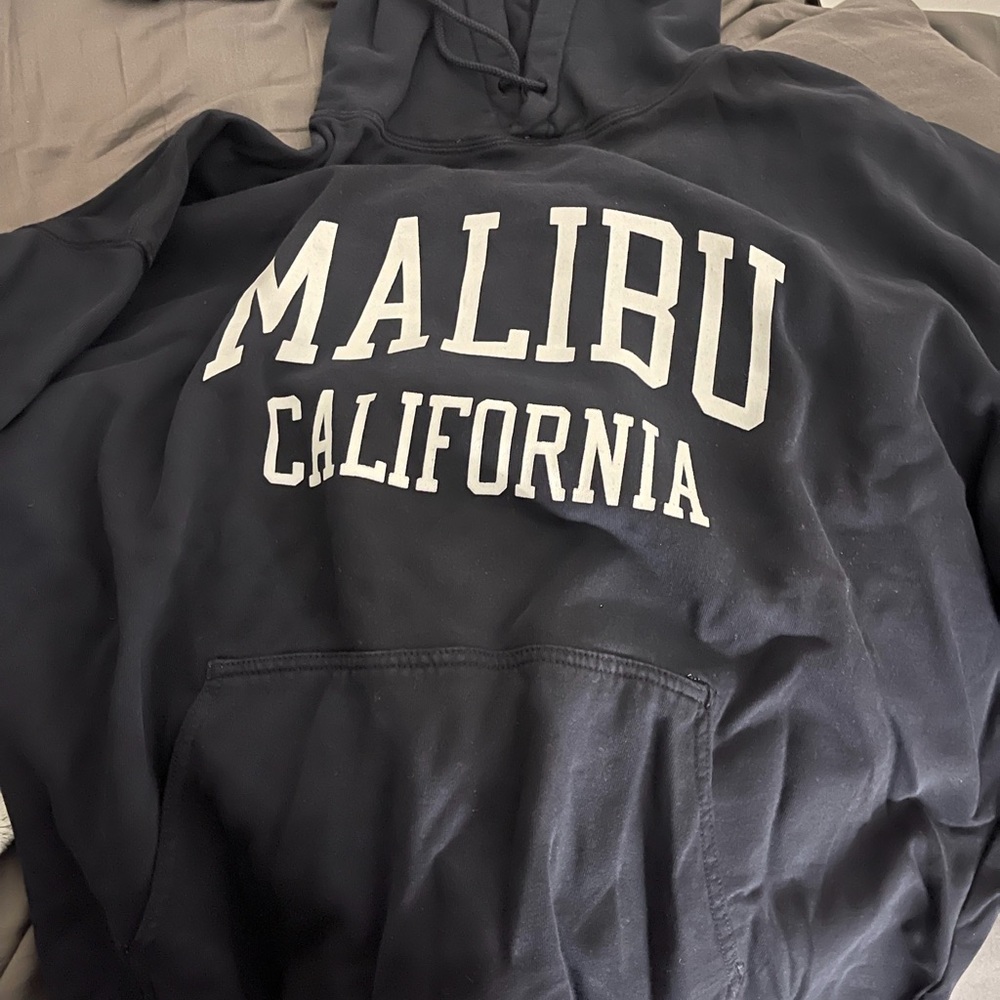 Brandy Melville Malibu hoodie